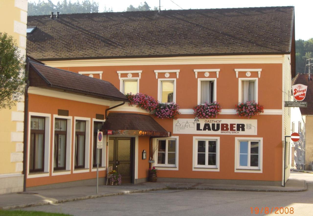 Gasthof Thuenauer Offenhausen Buitenkant foto