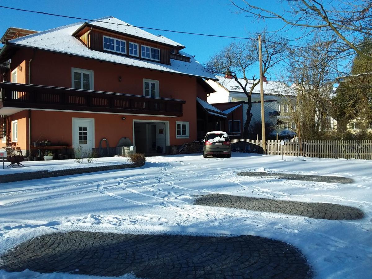 Gasthof Thuenauer Offenhausen Buitenkant foto